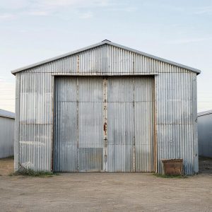 Гаражи-ангары из металла